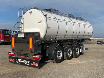 Cisterna na potraviny 26-32.000 l - 3