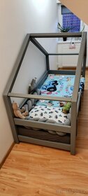 Domečková postel Benlemi s matrací - 3