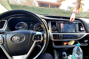 Toyota Highlander Limited Hybrid 210kw - 3