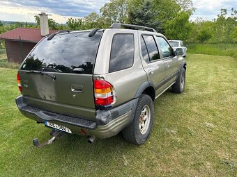Opel Frontera B 2.2i - 3