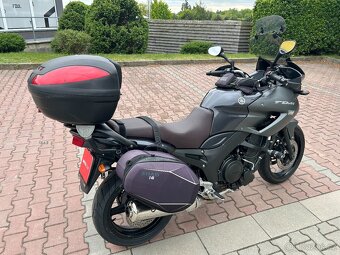Yamaha TDM 900 2010 - 3
