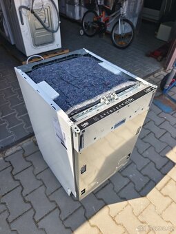 Vestavná myčka Beko DIS 48120, 3 koše, projekce, rozbaleno - 3