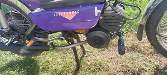Hero Gizmo - 3