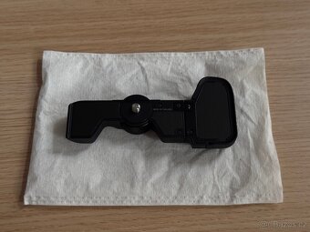 SONY GP-X2 rozšiřující grip A7CII - 3