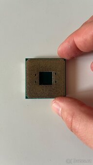 AMD Ryzen 3 Pro 3200 GE - 3
