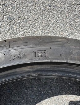 Zánovní gumy 205/40R18 - 3