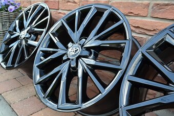 5x114,3 R17 Hliníkové disky Toyota Corolla - 3