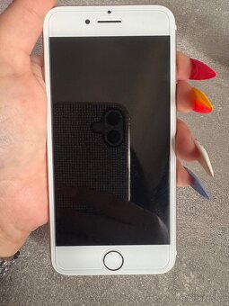 iPhone 7 - 3