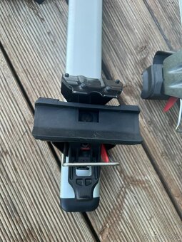 Pricniky - uzamykatelne nosice Thule na Octavia Combi - 3