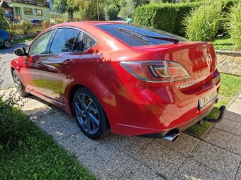 Mazda 6 (liftback) 2.5 benzín 125kW - TOP stav - 3