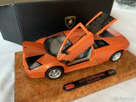 Model Bburago 1/18 Lamborghini Murciélgo limitovaná edice - 3