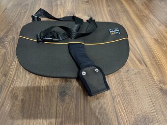 TĚHOTENSKÝ PÁS DO AUTA BESAFE - 3