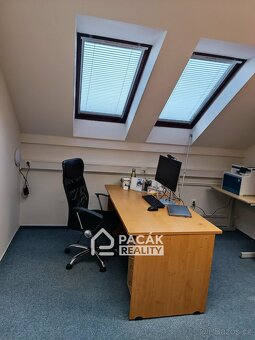 Pronájem kanceláře s plochou 12 m2, v administrativní budově - 3