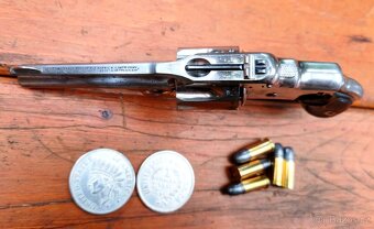 Smith & Wesson Cal.38 Safety Hammerless - 3