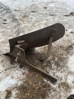 Starožitný koňský pluh - 3