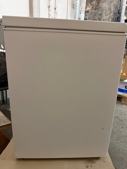 Mrazák Whirlpool - pultový - 3