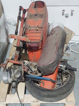 Jawa pionýr 220 - 3