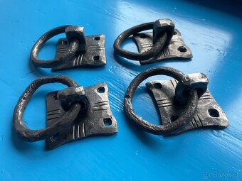 Ručně kovaná oka ozdoby na postel - 3