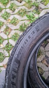 Zimní pneumatiky 235/45 r18 - 3