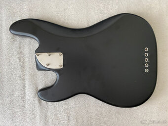 Sestava na PJ Bass 5 string - 3