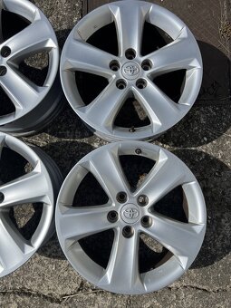 alu kola Toyota RAV4 R17 ET45 rozteč 5x114.3 - 3