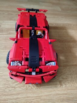 Lego technic sportovní model - 3