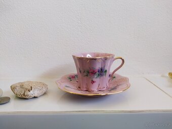 Růžový porcelán - hrneček s talířkem - 3