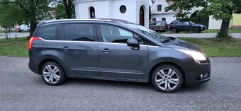 Peugeot 5008 - 3