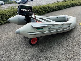 Motorový člun - 3