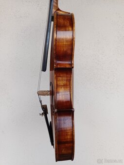 Housle - 3