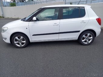 Škoda Fabia 1.2TSI 63/KW Rok 2011/11 - 3