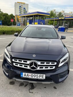 MERCEDES BENZ GLA 200d 4Matic automat - 3