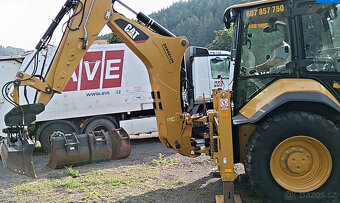 CATERPILLAR 444 F2 Traktorbagr TOP STAV - 3