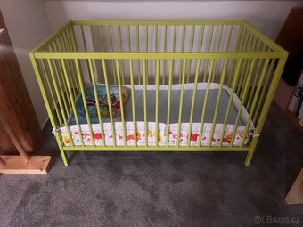 Dětská postýlka IKEA + matrace a mantinel - 3