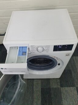 Pračka LG F2S7V3HY0W A+++ - 3