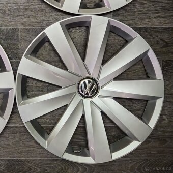 Prodám kryty kol Volkswagen r16 B102 - 3