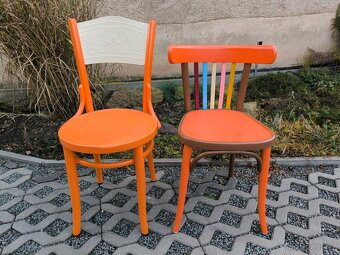Barevné retro jídelní židle Ton, Thonet - 2 kusy - 3