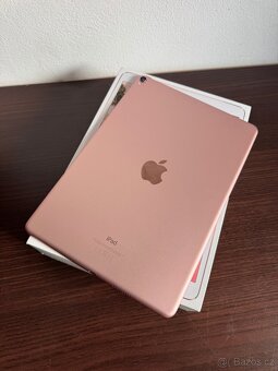 iPad Pro 10,5" (2017) 64GB růžový - 3