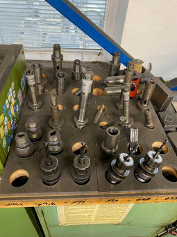 Vodorovné vyvrtávačky - stolové B 74 - 3