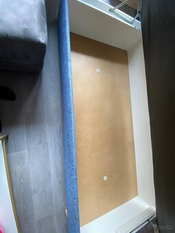 Manželská postel - 3