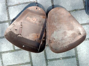 Jawa 250,350 pérak bateriový kastlík - 3