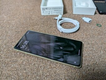 Google Pixel 7 5G 8GB/128GB žlutý - 3