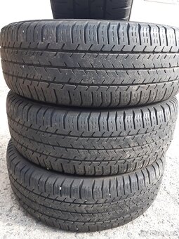 215/65/16C Michelin Agilis sada - 3