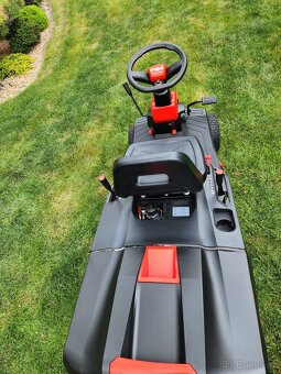 Vega T66R zahradní rider - 3