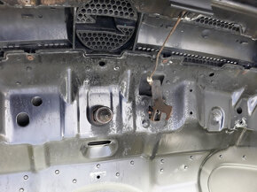 Kapota Opel Signum 03-05 1,8 16V - 3
