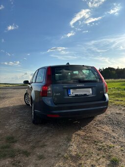 Prodám Volvo V50 2009 • 2.0 diesel - 3