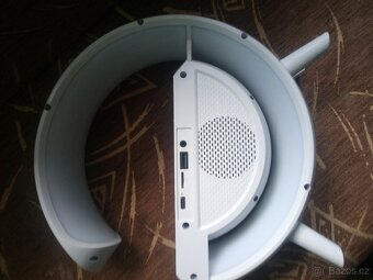 Reproduktor přes bluetooth - 3