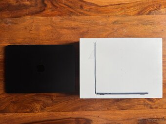 Apple MacBook Air 13" M2 CZ 2022 Temně inkoustový - 3