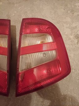 Škoda Fabia zadní světla - 3