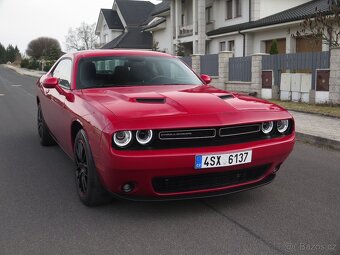 Dodge Challenger, 3.6 V6 - 22.755 km, KRÁSNÝ - 3
